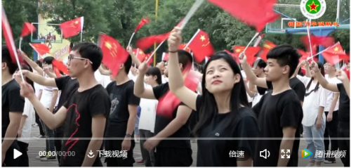 超燃快閃MV!西安軍需工業學校千人唱響《我和我的祖國》 快閃三秦“六地” 獻禮共和國70華誕! 超燃快閃MV!西安軍需工業學校千人唱響《我和我的祖國》 快閃三秦“六地” 獻禮共和國70華誕!
