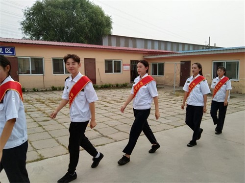 秦皇島山海關(guān)司法警官職業(yè)培訓(xùn)學(xué)校寸草心敬老愛(ài)老活動(dòng) 秦皇島山海關(guān)司法警官職業(yè)培訓(xùn)學(xué)校寸草心敬老愛(ài)老活動(dòng)