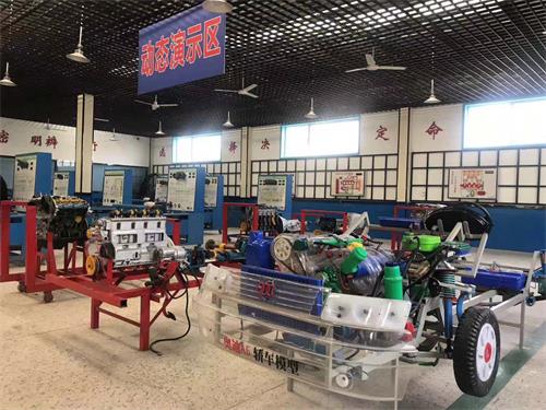 滄州哪個學校可以學汽車美容裝具技術? 滄州哪個學校可以學汽車美容裝具技術?