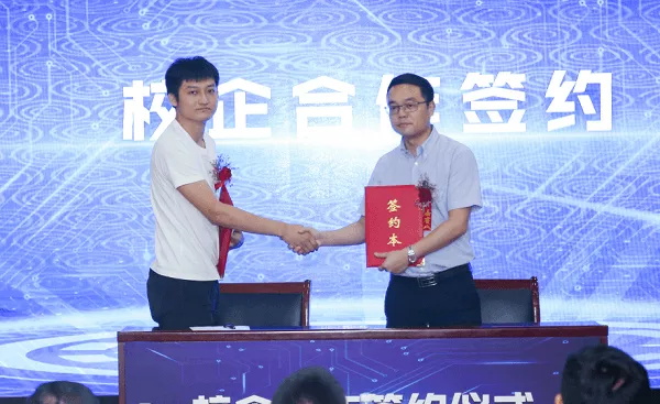 技能改變命運,職業教育為就業添彩 技能改變命運,職業教育為就業添彩
