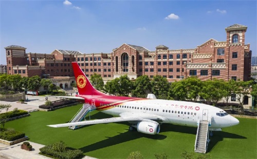 四川哪所學(xué)校可以學(xué)空乘? 四川哪所學(xué)校可以學(xué)空乘?